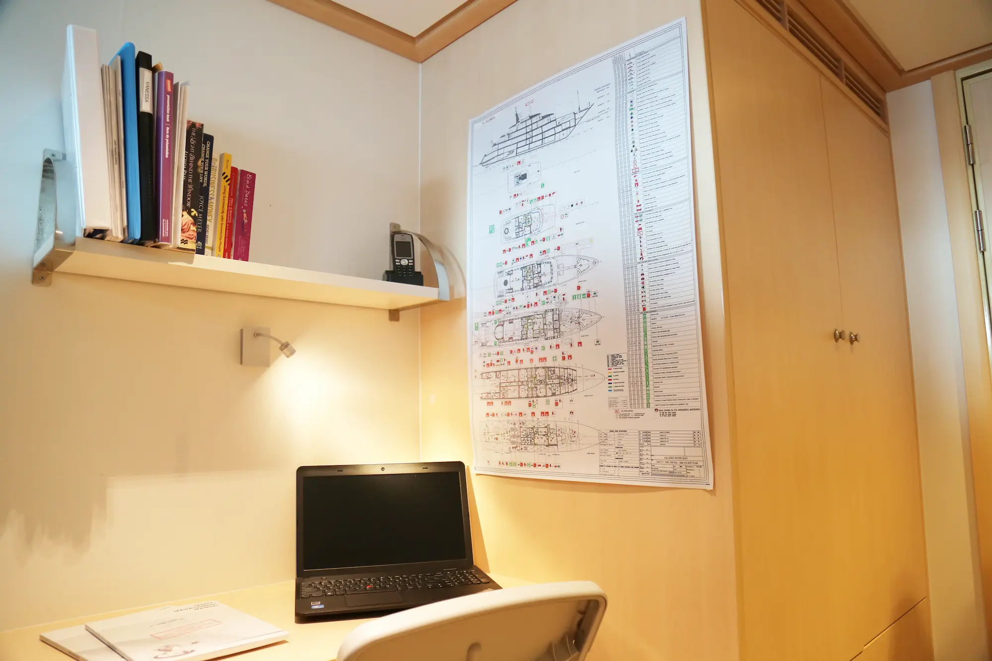 Maritime e-learning and yacht crew career guidance through Academy by Ephemeris